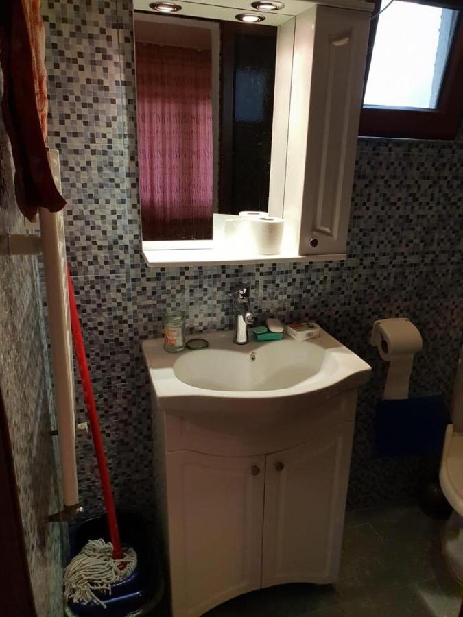 Apartament 2 Camere Tomis Nord Constanta Bagian luar foto